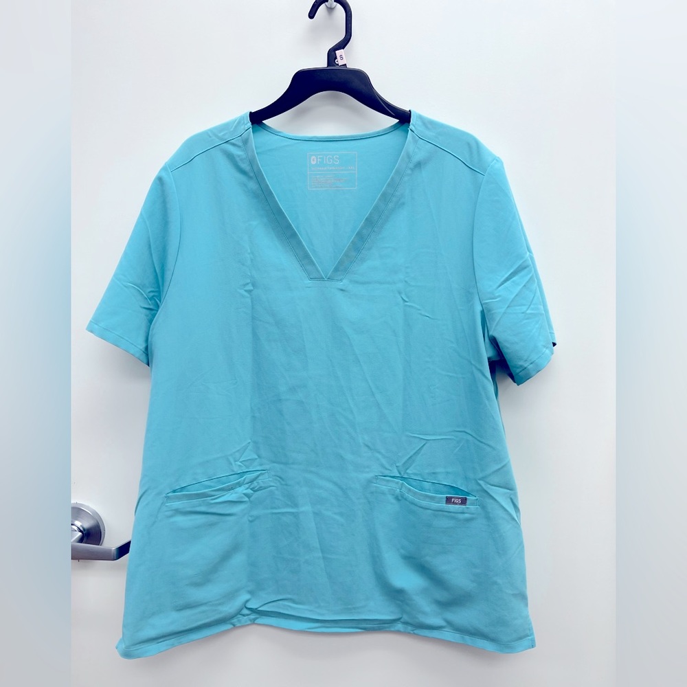 Figs Scrubs Neon Blue Casma 2XL Top & Yola XLP Pants Set